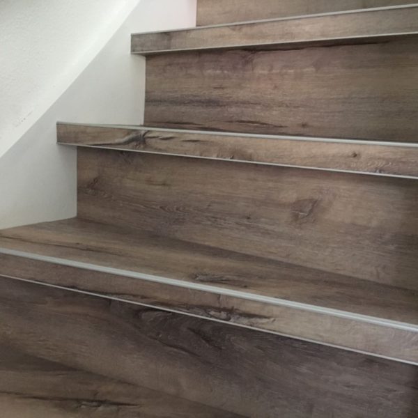 PVC Traprenovatie Kerkrade Trapbekleding Paintandfloors.nl